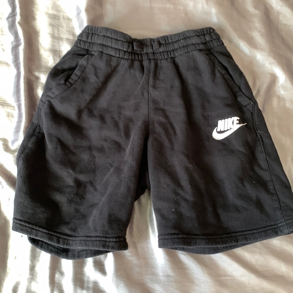 Black boys nike basketball shorts